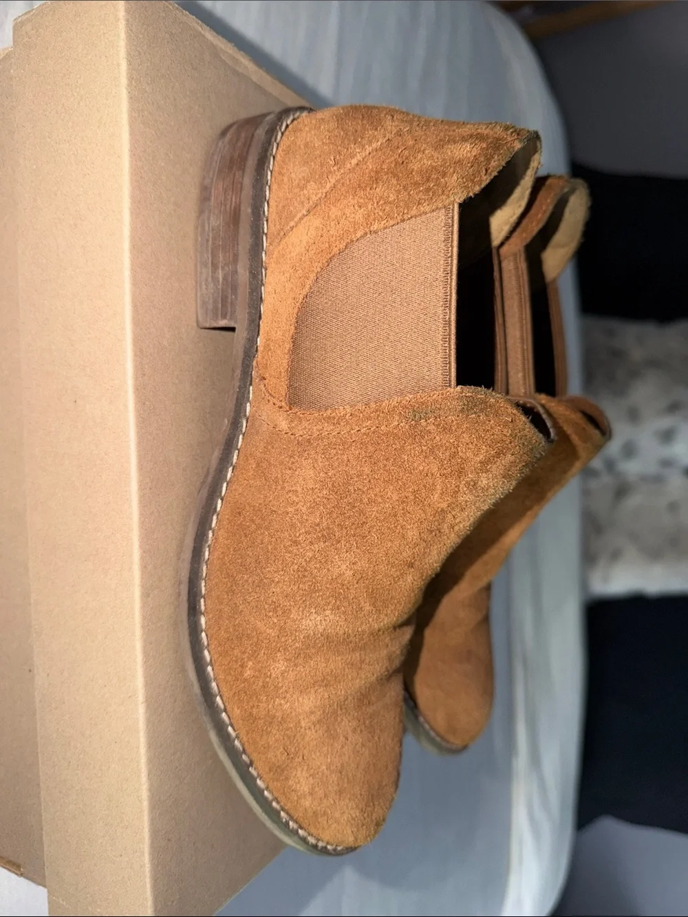 Clarks Women's Tan Suede Chelsea Ankle Boots